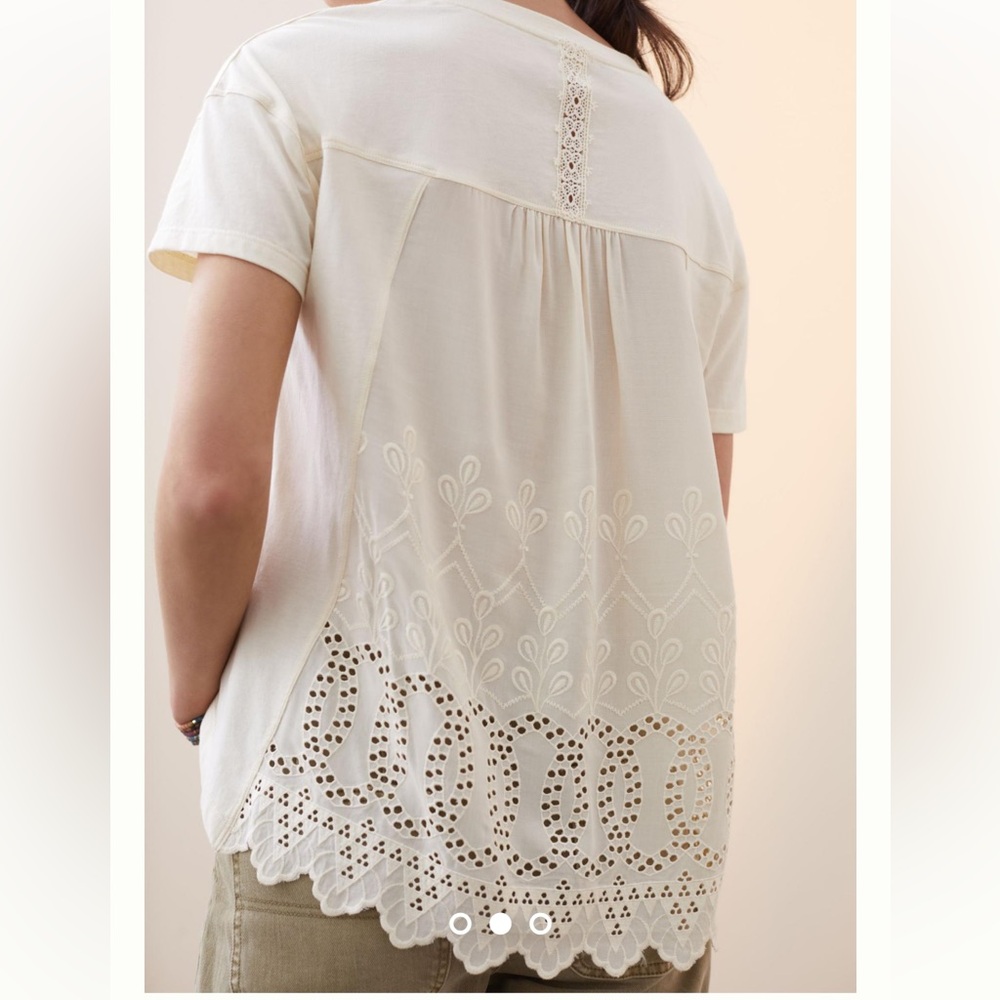 NWT Anthropologie Ivory Crewneck Embroidered Eyelet Top (Size XS)